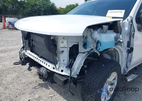 2024 Chevrolet Silverado 1500 4Wd Short Bed Wt from USA, damaged, VIN 2GCUDAED5R1207024